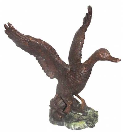Bronze animalier : canard en bronze BRZ0374 ( H .38 x L .33 Cm ) Poids : 4 Kg 
