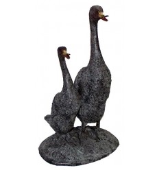 Bronze animalier : canard en bronze BRZ0637VO ( H .40 x L . Cm ) Poids : 4 Kg 