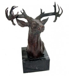 Bronze animalier : cerf en bronze BRZ1070/SM171 ( H .46 x L .33 Cm )