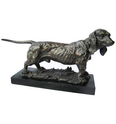 Bronze animalier : chien en bronze BRZ1191/SM387 ( H .25 x L .46 Cm ) Poids : 9 Kg 