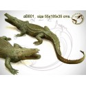 crocodile en bronze ab801-100 ( H .35 x L .190 Cm )