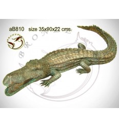 crocodile en bronze ab810-100 ( H .22 x L .90 Cm )