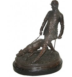 Sculpture en bronze - chasseur BRZ1062/SM211 ( H .48 x L .35 Cm ) Poids : 4.5 Kg 