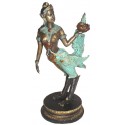 Sculpture divinité asiatique en bronze BRZ0447 ( H .30 x L .17 Cm ) Poids : 2 Kg 