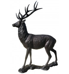 Cerf en bronze BRZ1151 ( H .214 x L .150 Cm ) Poids : 110 Kg 