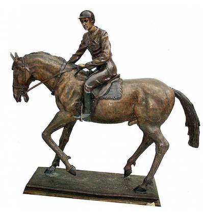 Sculpture de cavalier en bronze BRZ0062M-10 ( H .25 x L :25 Cm ) Poids : 4 Kg 