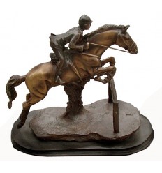 Sculpture de cavalier en bronze BRZ1083 ( H .38 x L :41 Cm ) Poids : 11 Kg 