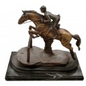 Sculpture de cavalier en bronze BRZ1083SM ( H .38 x L :41 Cm ) Poids : 11 Kg 