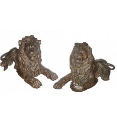lion en bronze BRZ0178M ( H .35 x L .68 Cm ) Poids : 40 Kg 