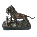 lion en bronze BRZ1270/SM245 ( H .30 x L .45 Cm )