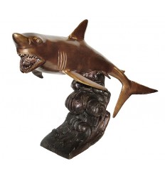 requin en bronze BRZ1158 ( H .58 x L :70 Cm ) Poids : 16 Kg 