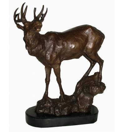 Cerf en bronze BRZ1598 H. 34 x L. 30 ( Cm ) - Poids : 5 Kg