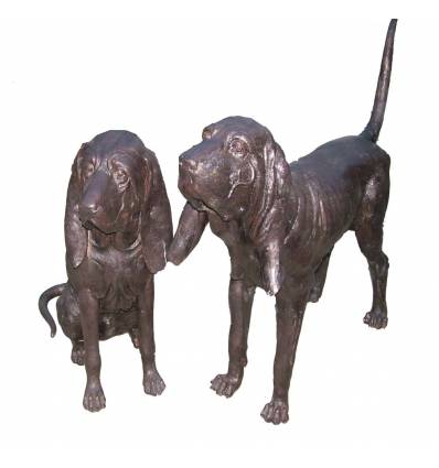 chien en bronze BRZ1012 ( H .91 x L .127 Cm ) Poids : 80 Kg 