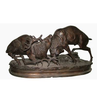 Sculpture en bronze "combat de cerfs" Réf : BRZ1536