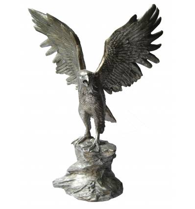 Bronze animalier : aigle en bronze BRZ0424a ( H .104 x L .71 Cm ) Poids : 35 Kg 