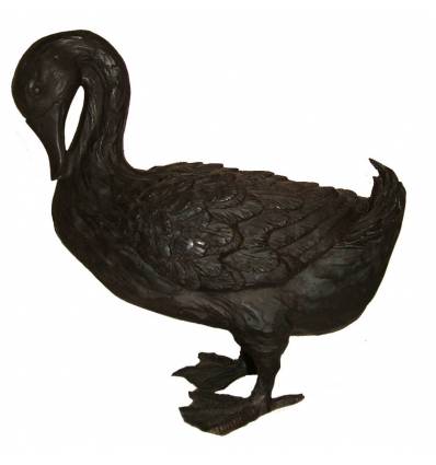 Bronze animalier : canard en bronze BRZ0194 ( H .30 x L . Cm ) Poids : 5.5Kg 